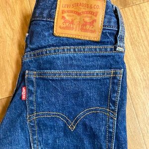 Levi's Wedgie Fit Straight Jeans, Mom Jeans, High Rise